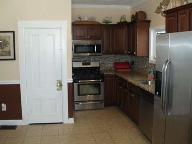 581 Middle St, East Weymouth, MA 02189 - photo 5