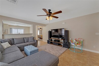 Open and spacious floor plan and natural light . N