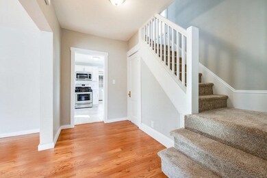 30 Craig St, Springfield, MA 01108 - photo 3