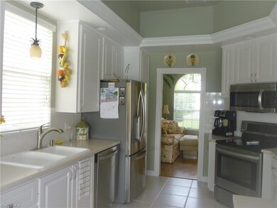 Well equipped kitchen with lots of cabinets and pa