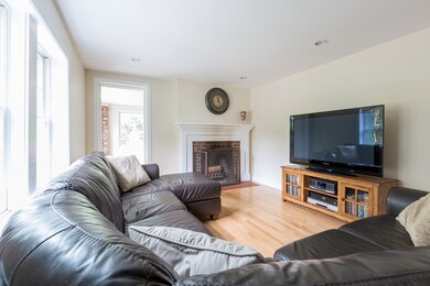 130 Glen Rd, Wilmington, MA 01887 - photo 4