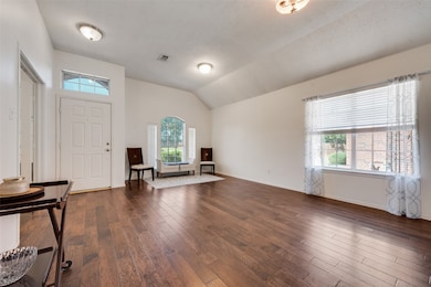 3687 Harvard Dr, Denton, TX 76210 - photo 4