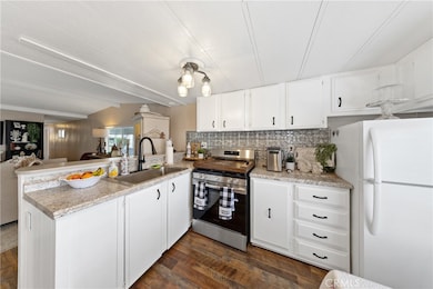 601 N Kirby St unit 108, Hemet, CA 92545 - photo 4