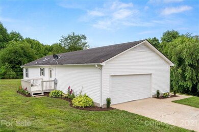 111 Kim Ln, Hendersonville, NC 28792 - photo 7