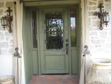 Front Entry Detail