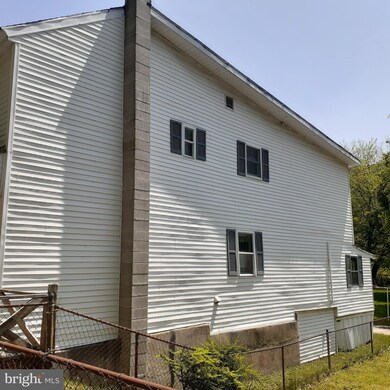 532 Oakland Ave, Ashland, PA 17921 - photo 3