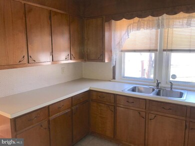 103 Madison St, Deepwater, NJ 08023 - photo 3