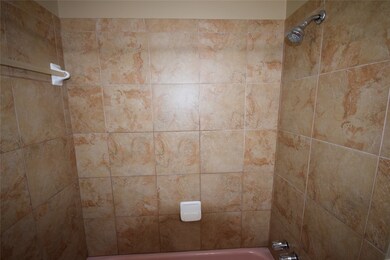 1010 W 31st St, Houston, TX 77018 - photo 7