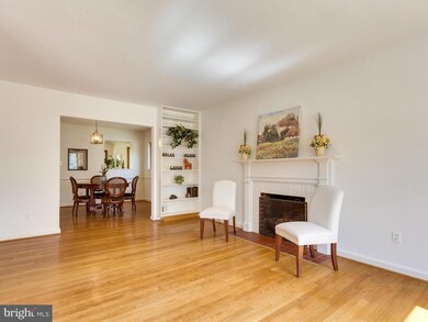 3300 Patrick Henry Dr, Falls Church, VA 22044 - photo 6