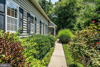 282 Deepdale Dr unit 24, Kennett Square, PA 19348 - photo 4