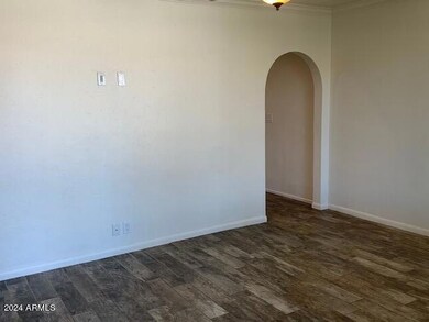 Entry to Kitchen