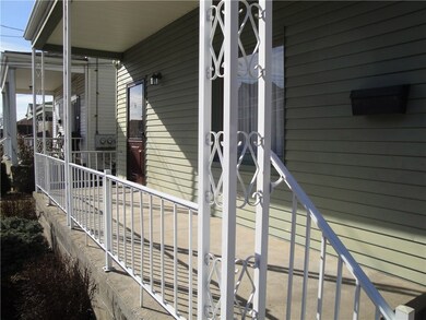 310 Augusta St, Pittsburgh, PA 15211 - photo 2