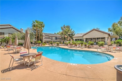 5710 E Tropicana Ave unit 1017, Las Vegas, NV 89122 - photo 3