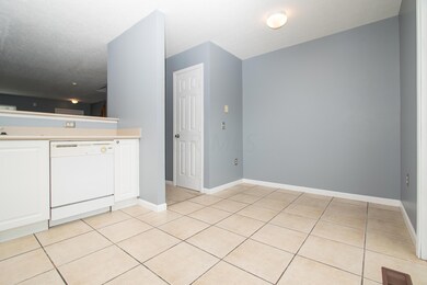 6469 Nottinghill Trail Dr unit 66469, Canal Winchester, OH 43110 - photo 7