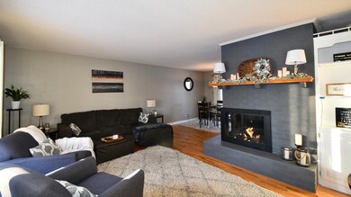 720 Warren Ave, Zumbrota, MN 55992 - photo 3