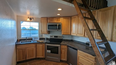 68 N 20300 W, Talmage, UT 84073 - photo 6