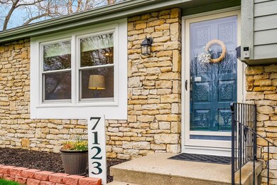 7123 Garnett St, Shawnee, KS 66203 - photo 2