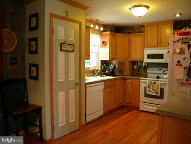 3420 Hanover Pike, Manchester, MD 21102 - photo 4