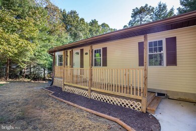 379 Canyon Ct, Lusby, MD 20657 - photo 3