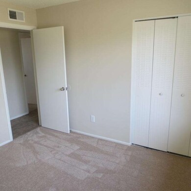 4245 N 77th Dr, Phoenix, AZ 85033 - photo 4