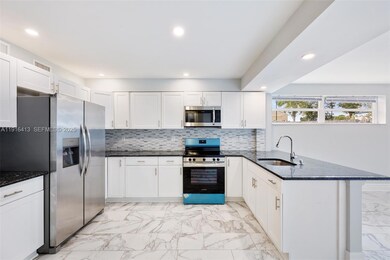 112 Milton St, Lantana, FL 33462 - photo 5