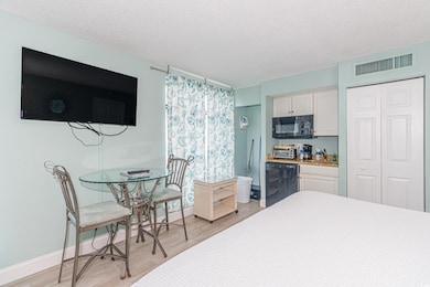 5308 N Ocean Blvd unit 900 Beach Colony, Myrtle Beach, SC 29577 - photo 5