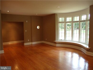 392 Marple Rd, Broomall, PA 19008 - photo 4