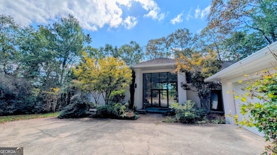 2939 Rivercrest Dr, Gainesville, GA 30507 - photo 2