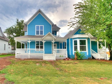 503 E Springer Ave, Guthrie, OK 73044 - photo 2