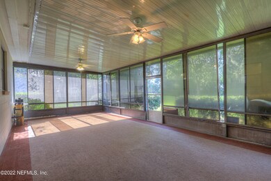 744 Acapulco Rd, Jacksonville, FL 32216 - photo 4