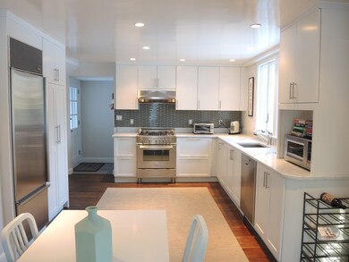 22 Park Ave, Needham Heights, MA 02494 - photo 3