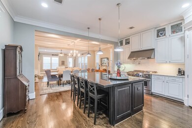 408 W 27th St, Houston, TX 77008 - photo 6