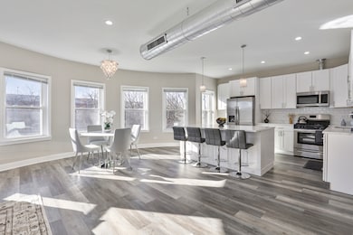 1111 Bonnie Brae unit 3W, River Forest, IL 60305 - photo 3