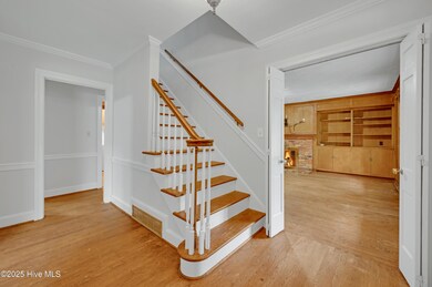102 Lord Ashley Drive-12