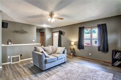 2105 8th St, Eau Claire, WI 54703 - photo 4