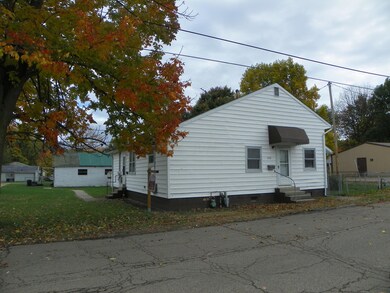Second St 086