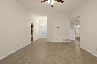 1053 Carriage Ln, Wylie, TX 75098 - photo 5