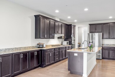 5 Walnut Way unit 5, Hopkinton, MA 01748 - photo 3