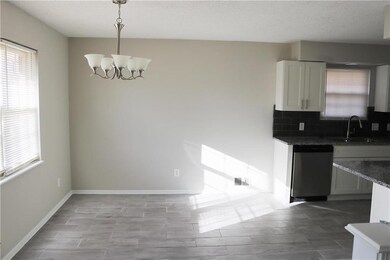 713 NW 11th St, Blue Springs, MO 64015 - photo 5