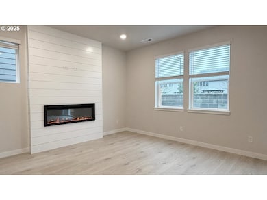 2180 36th Ave, Forest Grove, OR 97116 - photo 3