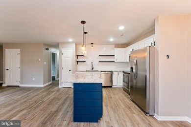 1433 Williams Cir, Winchester, VA 22603 - photo 3