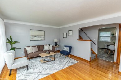 5158 Arch St, Maple Heights, OH 44137 - photo 5