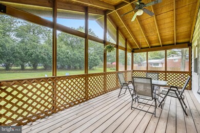 14528 Dowling Dr, Burtonsville, MD 20866 - photo 6