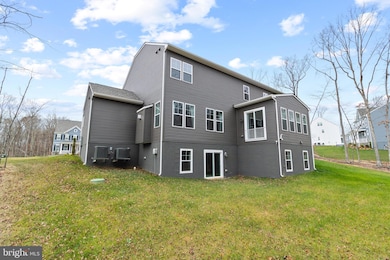 8618 Sycamore Springs Way, Nokesville, VA 20181 - photo 5