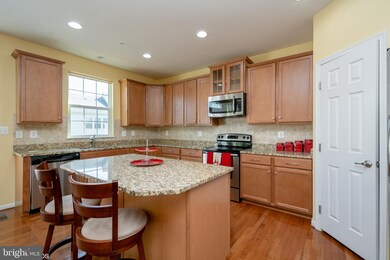 2212 Snetterton Ln, Upper Marlboro, MD 20774 - photo 6
