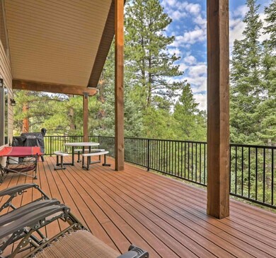 beaver cabin porch deck