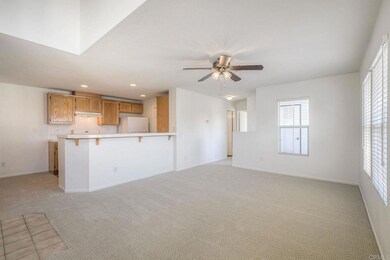 5005 Codorniz Way unit 8, Oceanside, CA 92057 - photo 7