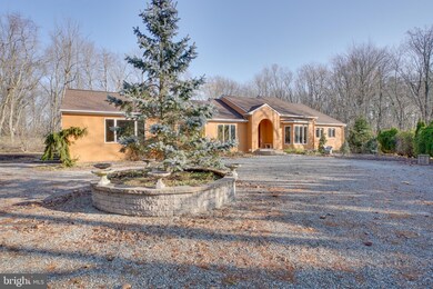 16 Meadow Dr, Moorestown, NJ 08057 - photo 2