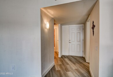 10522 W Palmeras Dr, Sun City, AZ 85373 - photo 5