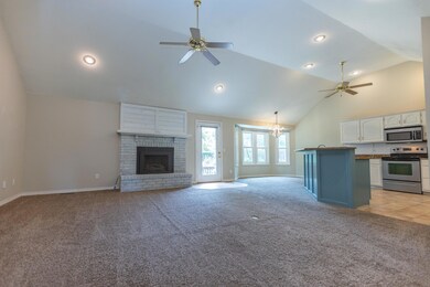 704 Meramec Ln, Nixa, MO 65714 - photo 5